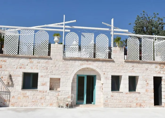 Trullo Cime Bianche 奇斯泰尼诺